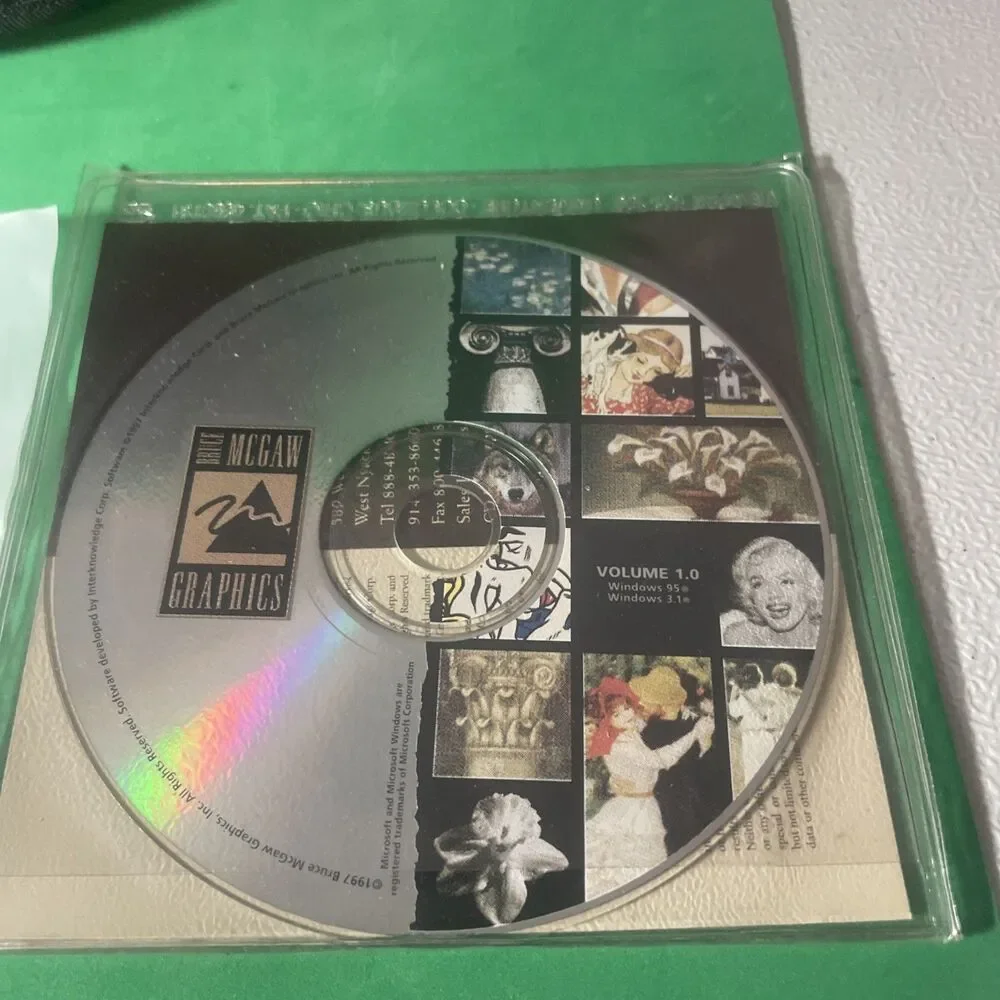 Lot Of Over 50+  PC CD Rom Computer Games Multimedia Atlas Kids Zoo in Binder